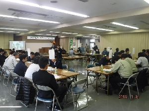 ガイダンス会場